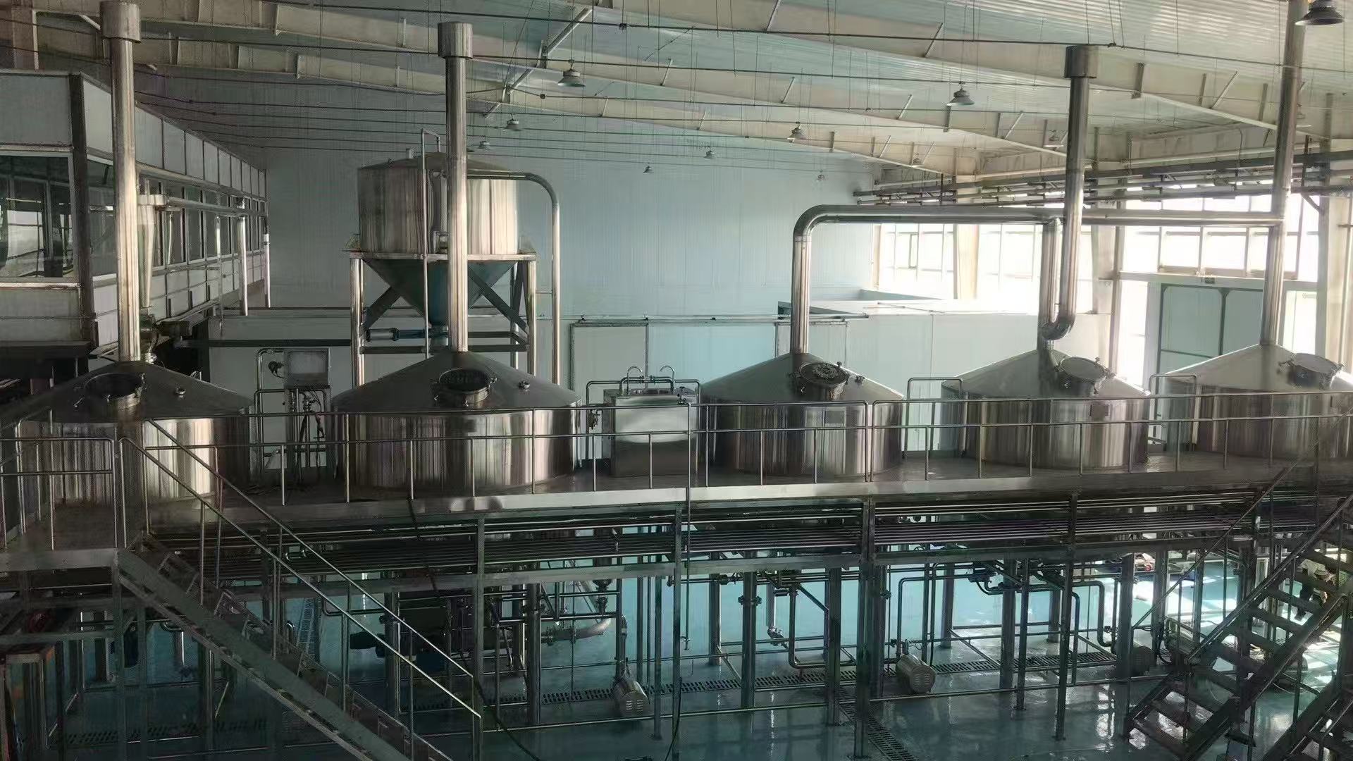 乐山精酿啤酒设备厂—精酿啤酒设备主要生产工艺与核心技术